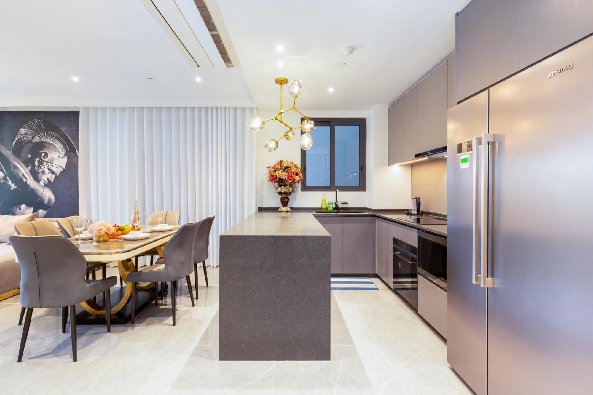 The Opera Apartment Cental Saigon Free Pool-Gym-Sauna Room- Golf Mini TP. Hồ Chí Minh Ngoại thất bức ảnh