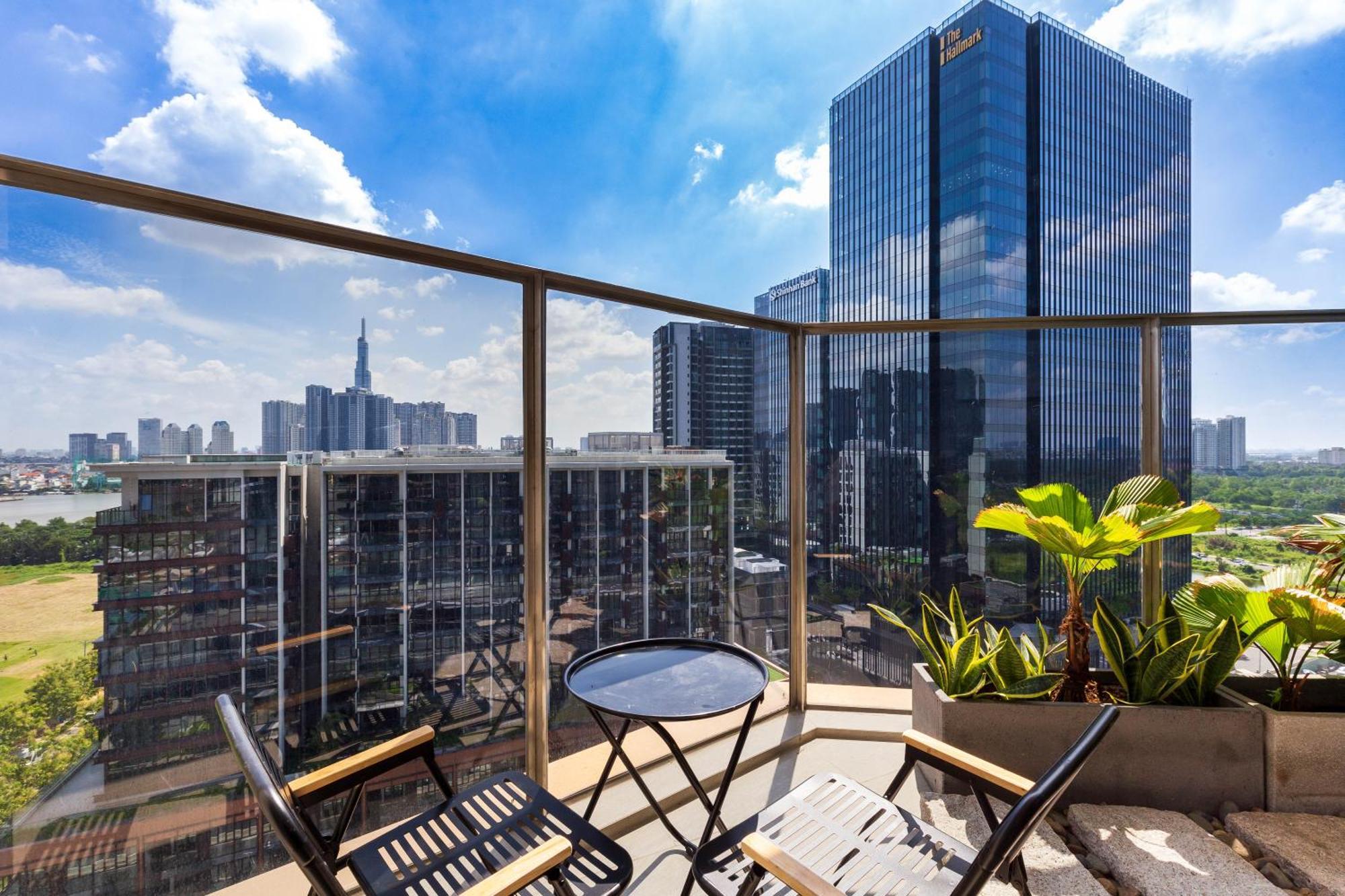 The Opera Apartment Cental Saigon Free Pool-Gym-Sauna Room- Golf Mini TP. Hồ Chí Minh Ngoại thất bức ảnh